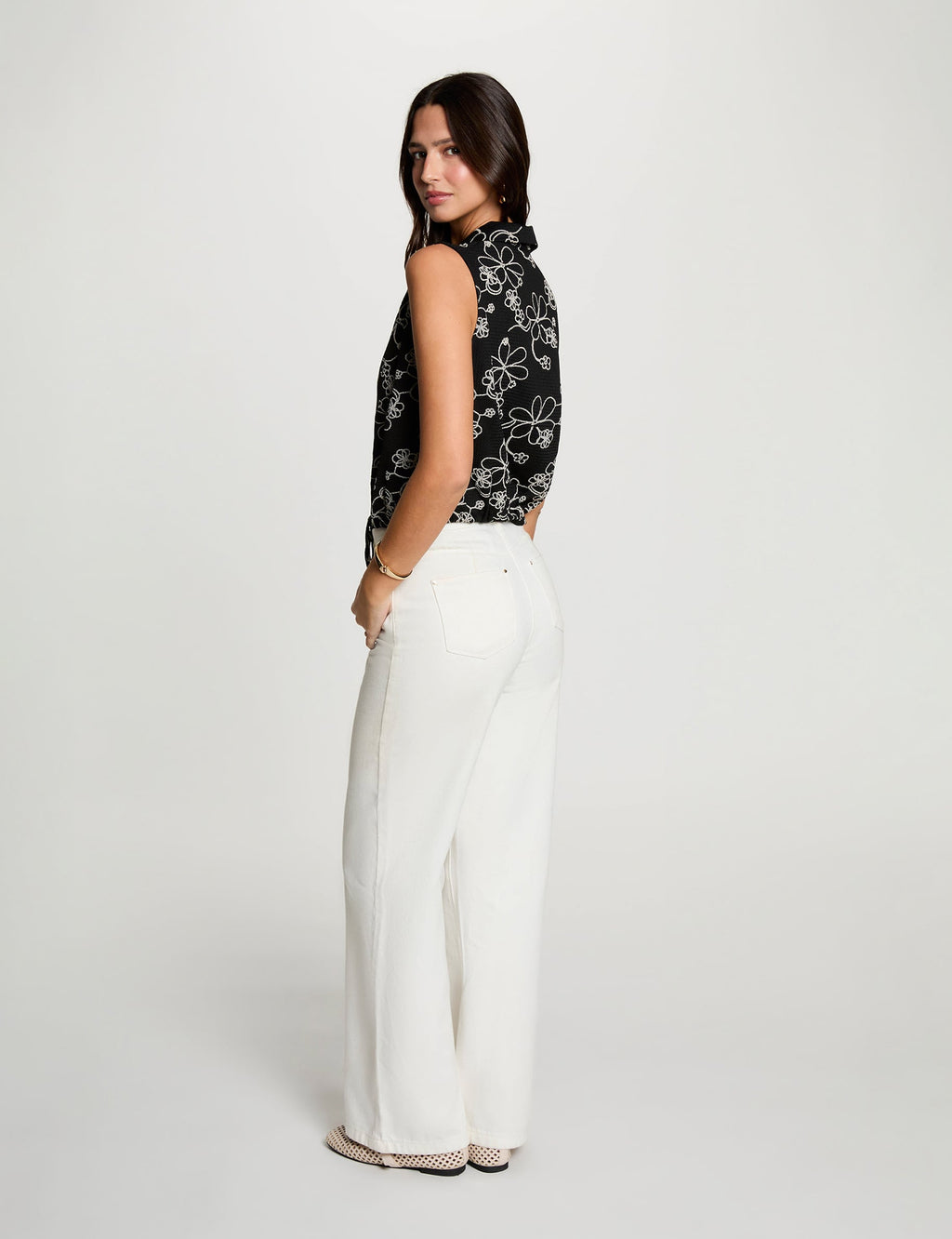 Chemise sans manches col v noir femme - 2